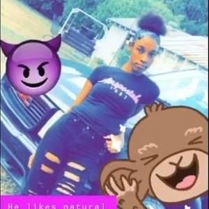 Meet your Posher, Briona